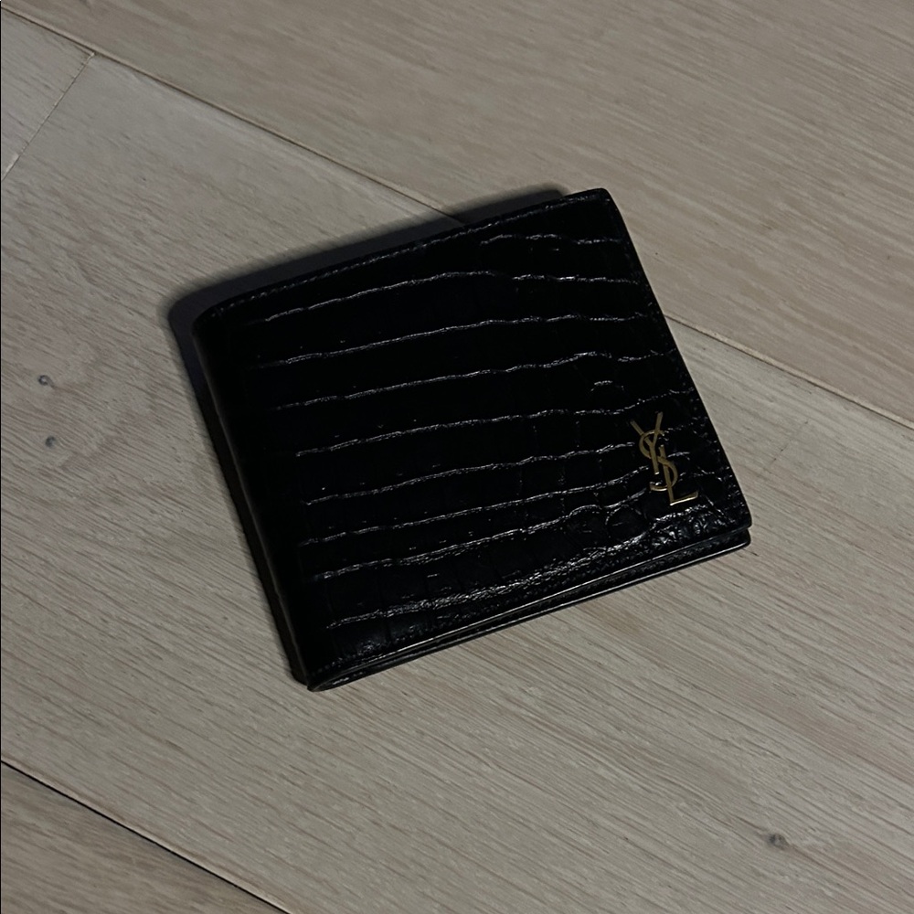Yves Saint Laurent Black Croc-Embossed Card Holder